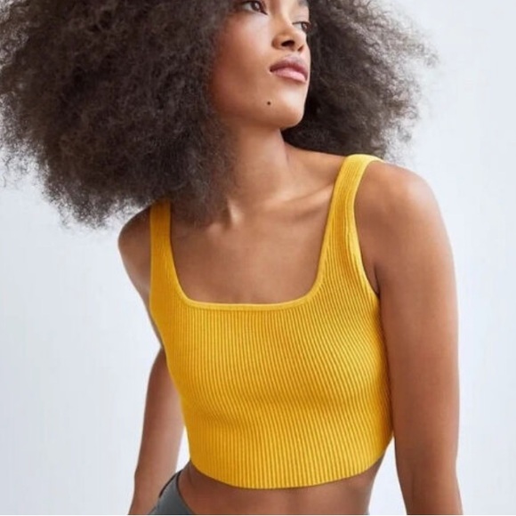 Aritzia Tops - Aritzia Babaton Yellow Ribbed Crop Tank Top Size Small